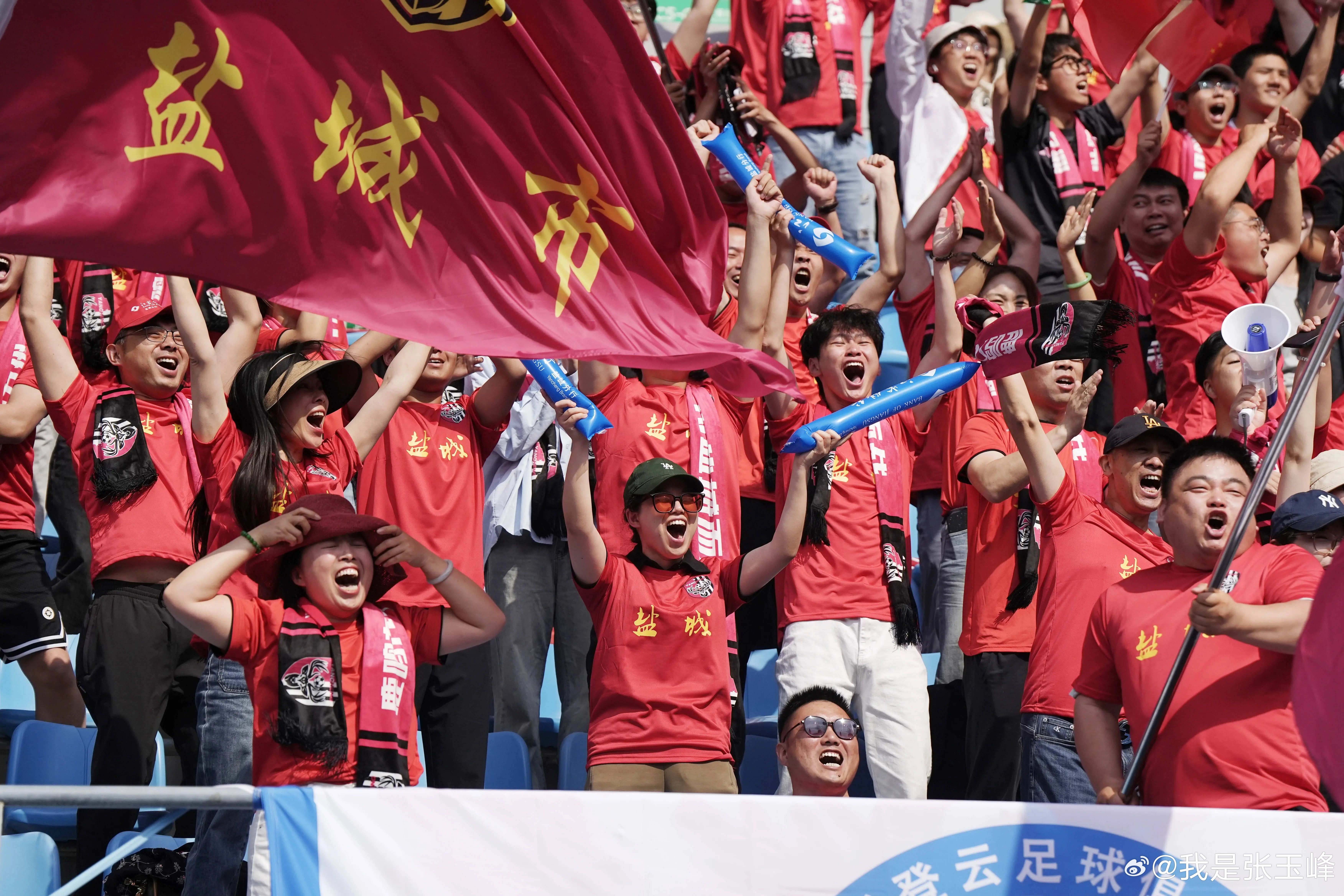 上港主场大胜深圳,继续压制恒大和国安了吗